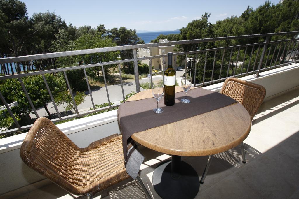 Apartments Neva Makarska Eksteriør billede