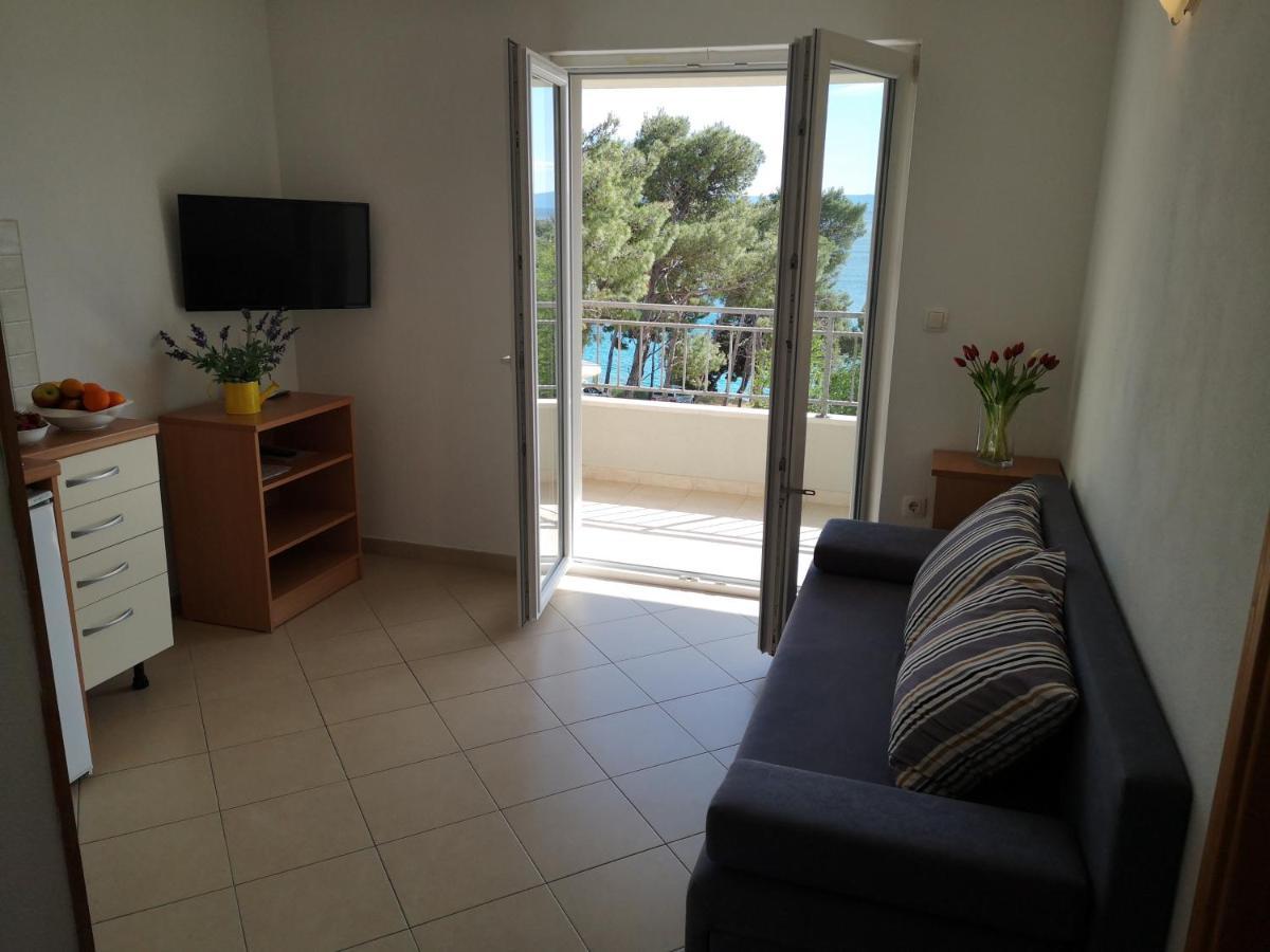 Apartments Neva Makarska Eksteriør billede