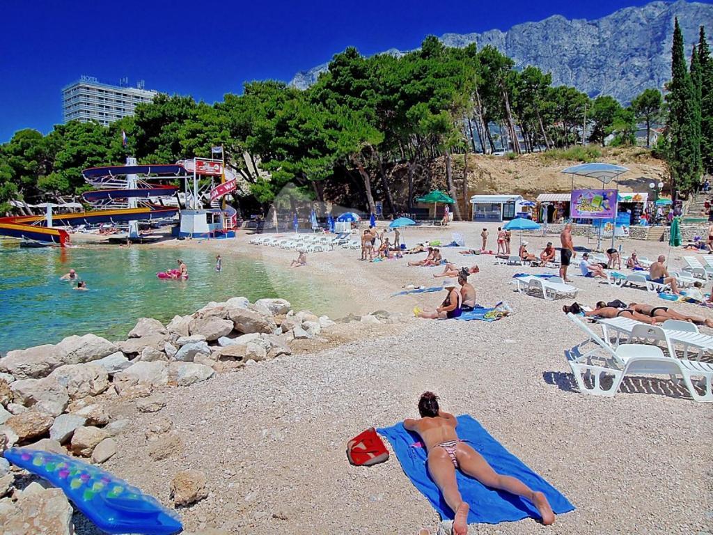 Apartments Neva Makarska Eksteriør billede